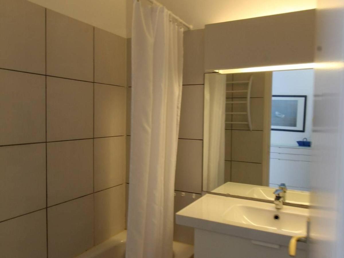 Royan, 2 Pièces, 4 Personnes - Fr-1-494-33 * Royan